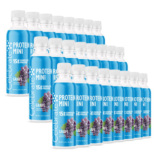 Mehrere Flaschen von Celebrate Protein Mini Geschmack Grape vor weißem Hintergrund